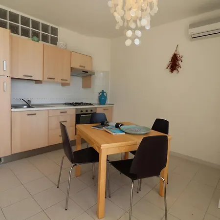 Travellito Vacanze House Benny Holiday home *
